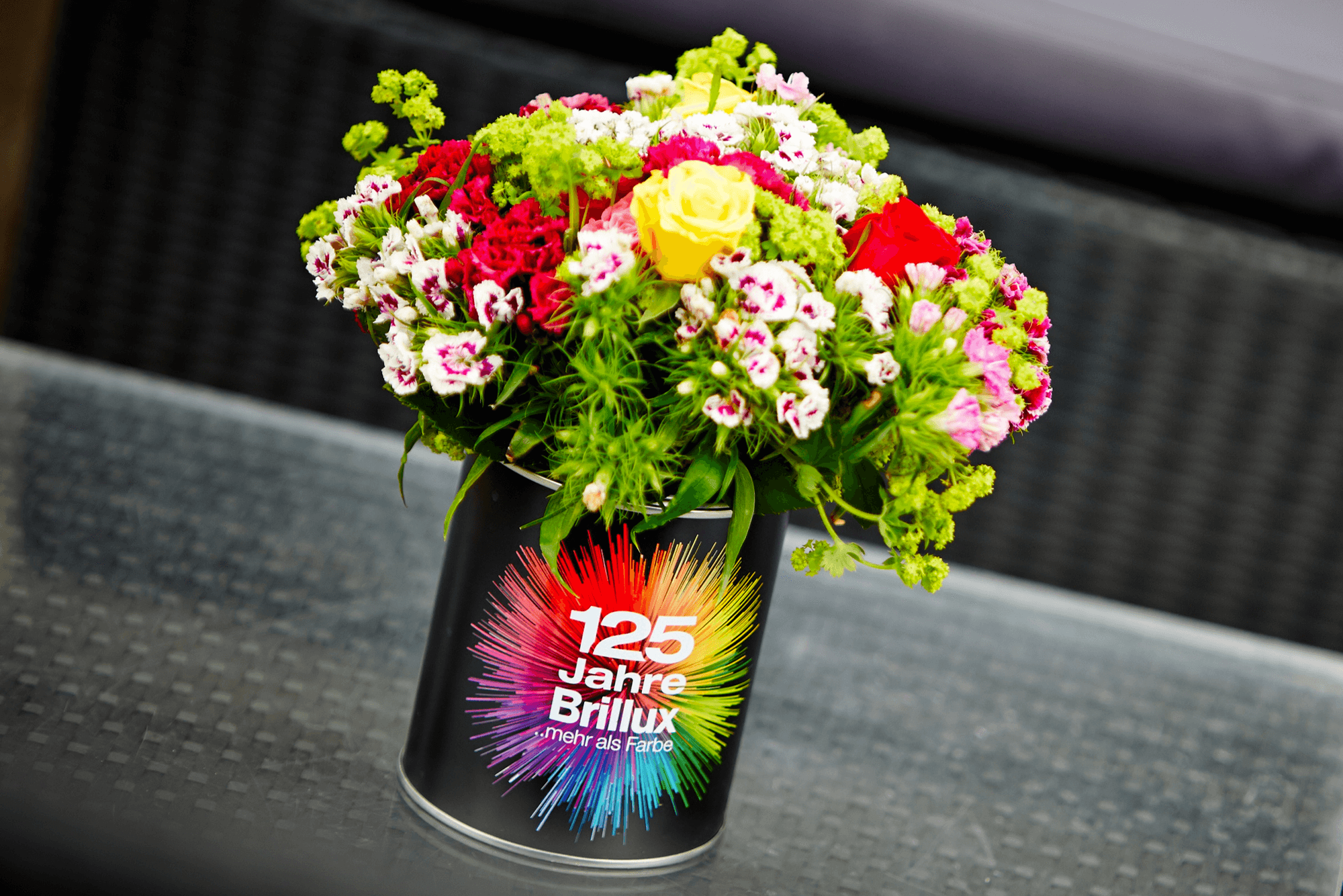 Agentur-Passepartout_Portfolio_Brillux_Firmenjubilaeum_Blumen